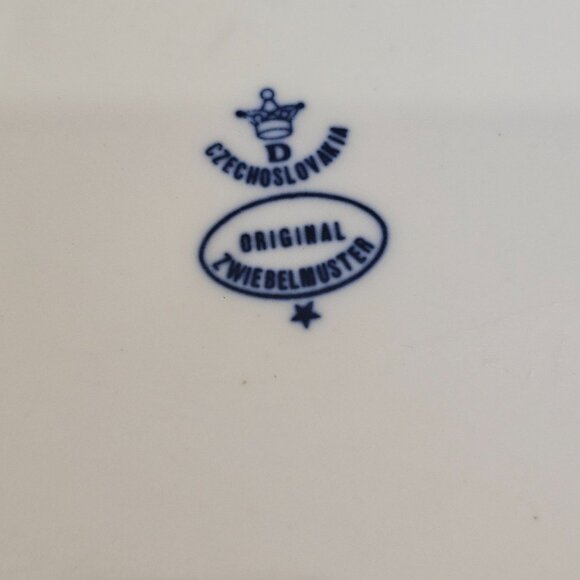 3 Czechoslovakia Blue Onion Dinner Plates 9.5" original Zwiebelmuster porcelain - Picture 4 of 8